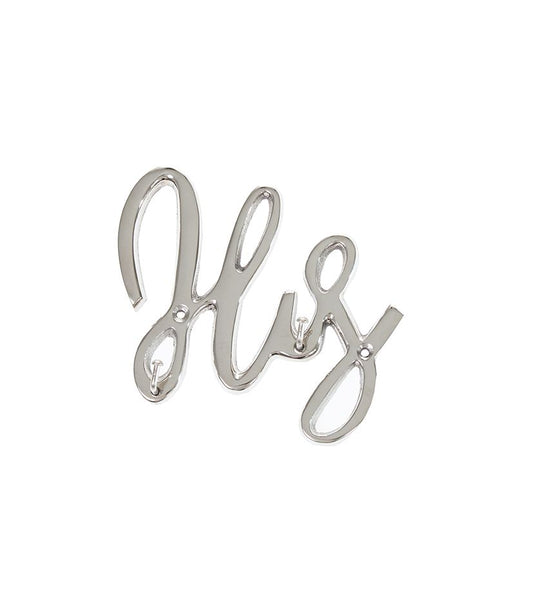 Metallinen seinänaulakko kahdella koukulla, kompakti ja kestävä säilytysratkaisu