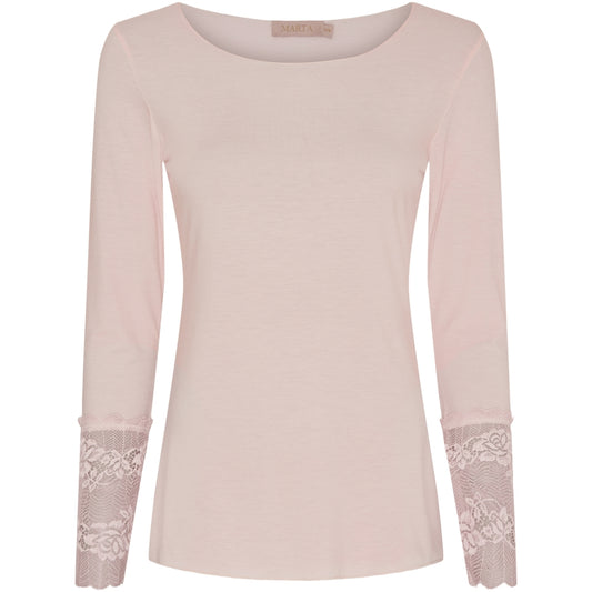 Pitkähihainen MARTA pukeutumispaita pitsihihoilla, naisellinen ja tyylikäs arkeen ja juhlaan.