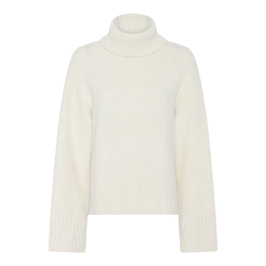 Alliette 1 luonnonvalkoinen oversize-neule korkealla kauluksella – rento ja tyylikäs syysneule.