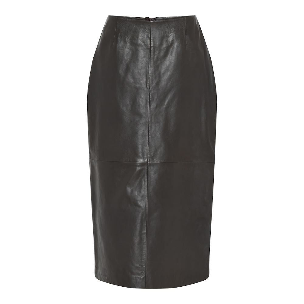 Amanda lampaannahkahame tummanruskea, klassinen ja kauniisti istuva hame – ylellinen ja monikäyttöinen arkeen ja juhlaan.