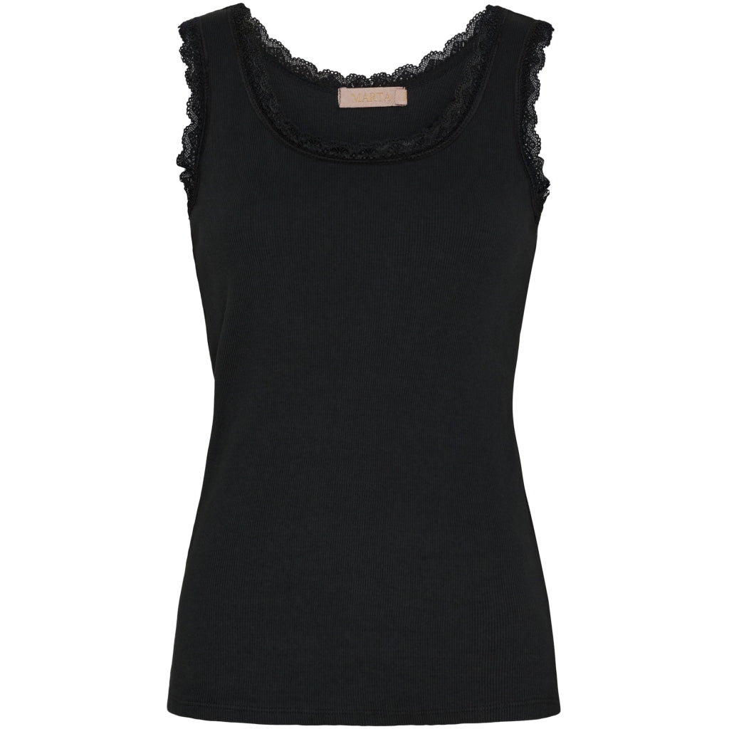 Angeline pitsisomisteinen puuvillatoppi