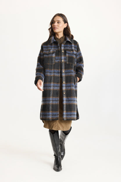 Carrie-takki iN FRONT – lämmin ja tyylikäs over-size ruututakki naisille