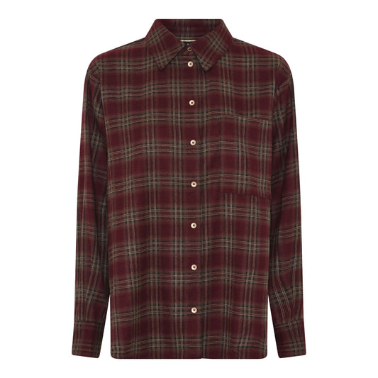 Soulmate Hunter -flanellipaita, perinteinen ruutukuvio, nappilista ja rintataskut, pehmeä ja lämmin materiaali.