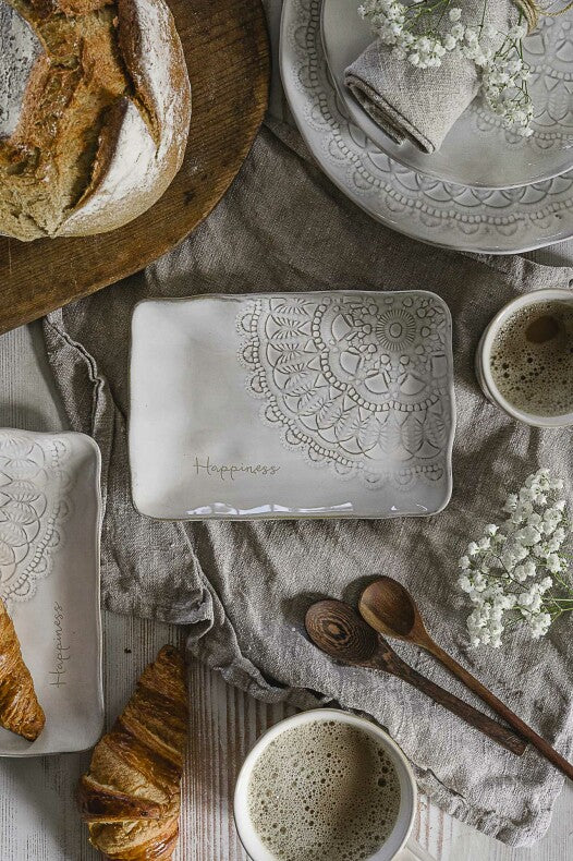 Käsintehty kivikeramiikka-asetti Mandala-kuviolla ja reactive glaze -pinnalla, rustiikkinen ja uniikki astia