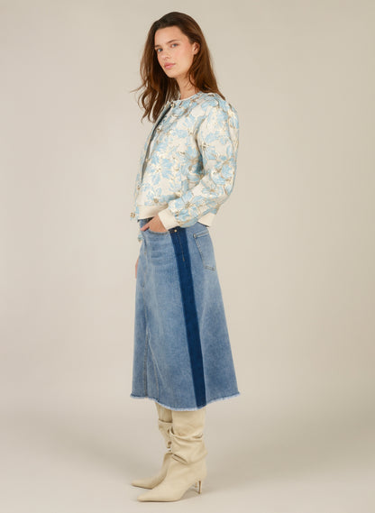 Iris farkkuhame slim fit, bleached wash, joustava denim-hame polven yläpuolelle