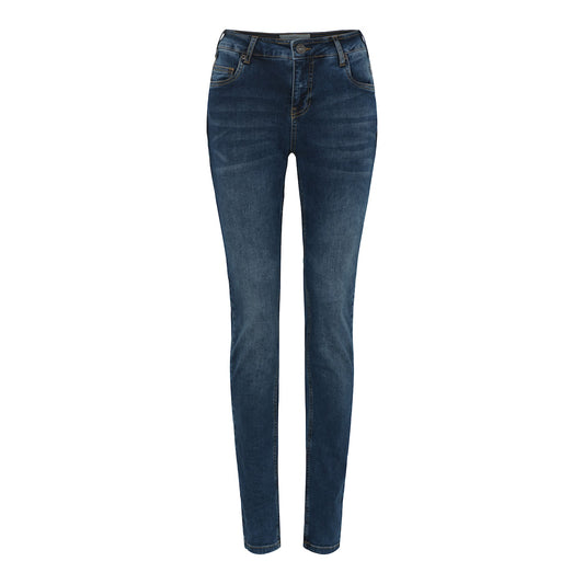 Junica-farkut Soulmate, klassiset ja istuvat farkut kapeilla lahkeilla – mukavat ja monikäyttöiset farkut arkeen.