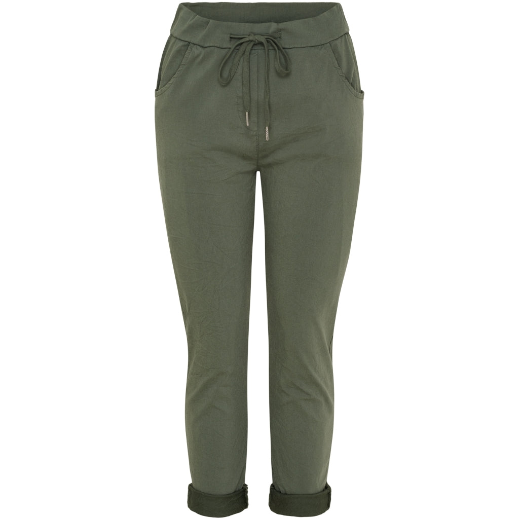 Kalie housut MARTA, rennot ja joustavat kapealahkeiset housut nyörivyötäröllä ja käännetyillä lahkeilla – tyylikkäät ja mukavat arkeen ja vapaa-aikaan.