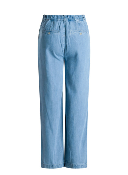 Milaine leveälahkeiset Tencel-farkut vaaleansiniset, pehmeät ja kevyet denimlook housut