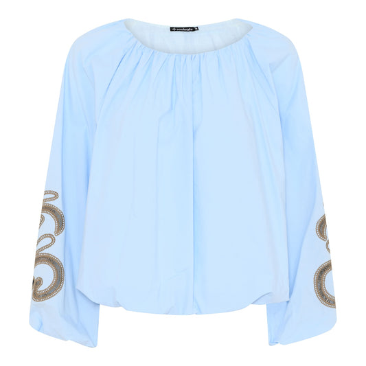 Välimerellinen puuvillapaita puhvihihoilla ja vajaamittaisilla hihoilla, näyttävä paita arkeen ja juhlaan