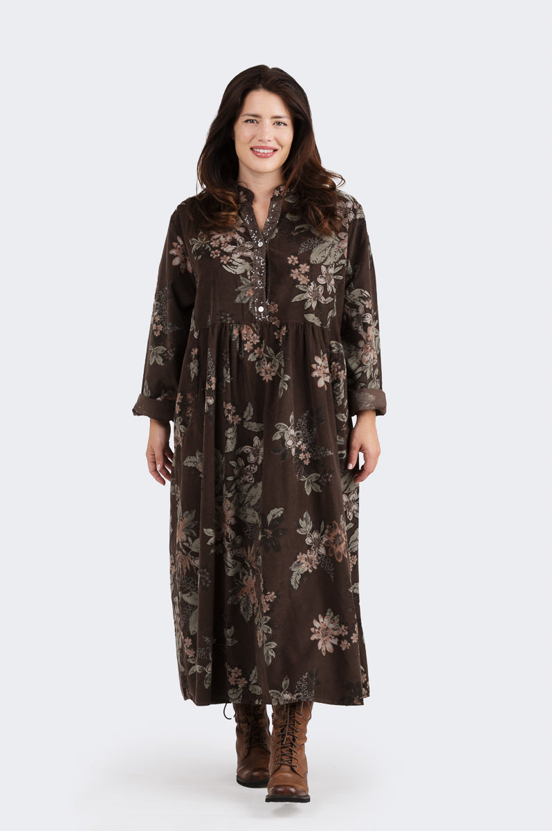 Laura-samettimekko Kotirouva – pehmeä puuvillamekko paljeteilla ja kukkakuosilla, yhden koon malli