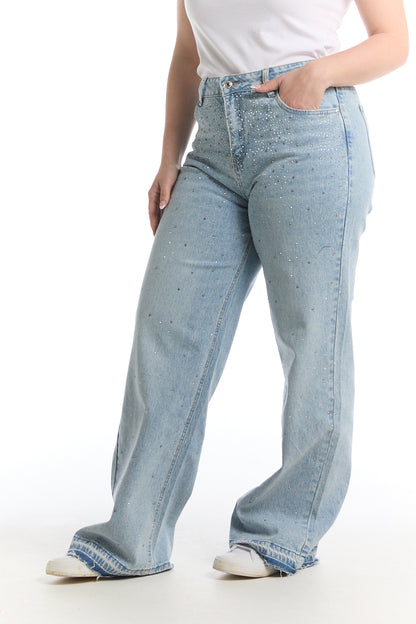 Naisten vaaleansiniset timanttifarkut, mom fit -malli, korkeavyötärö, suora leveä lahje ja hillityt strassiyksityiskohdat.