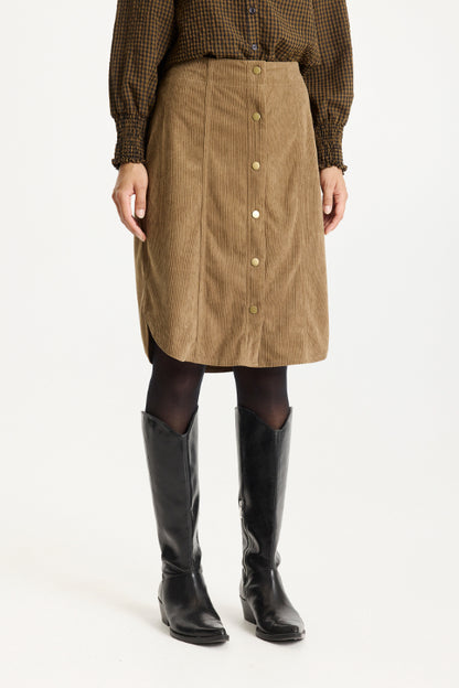 Mallery-hame iN FRONT, polvipituinen vakosamettihame kullanvärisellä nepparirivillä ja sivuhalkioilla – moderni, tyylikäs ja monikäyttöinen hame.